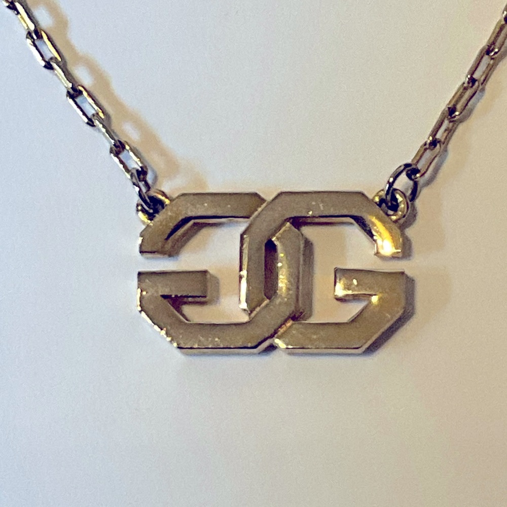 GIVENCHY Gold Plated GG Logo Chain Choker Necklace
